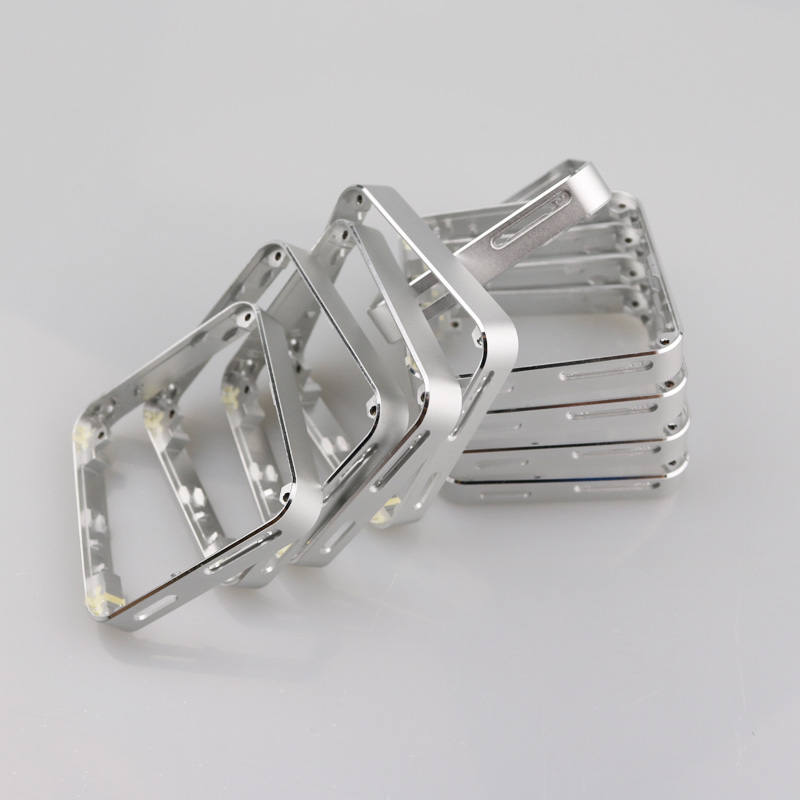 移动电源铝合金中框CNC加工